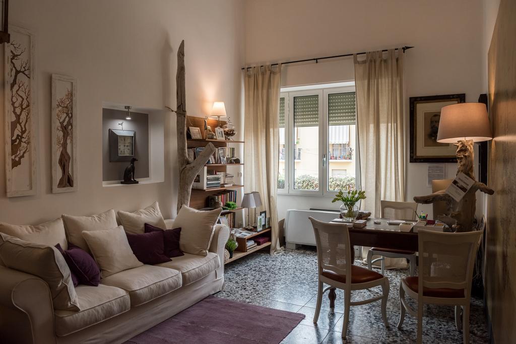 Palazzo Bignami Bed & Breakfast Lecce Exterior photo